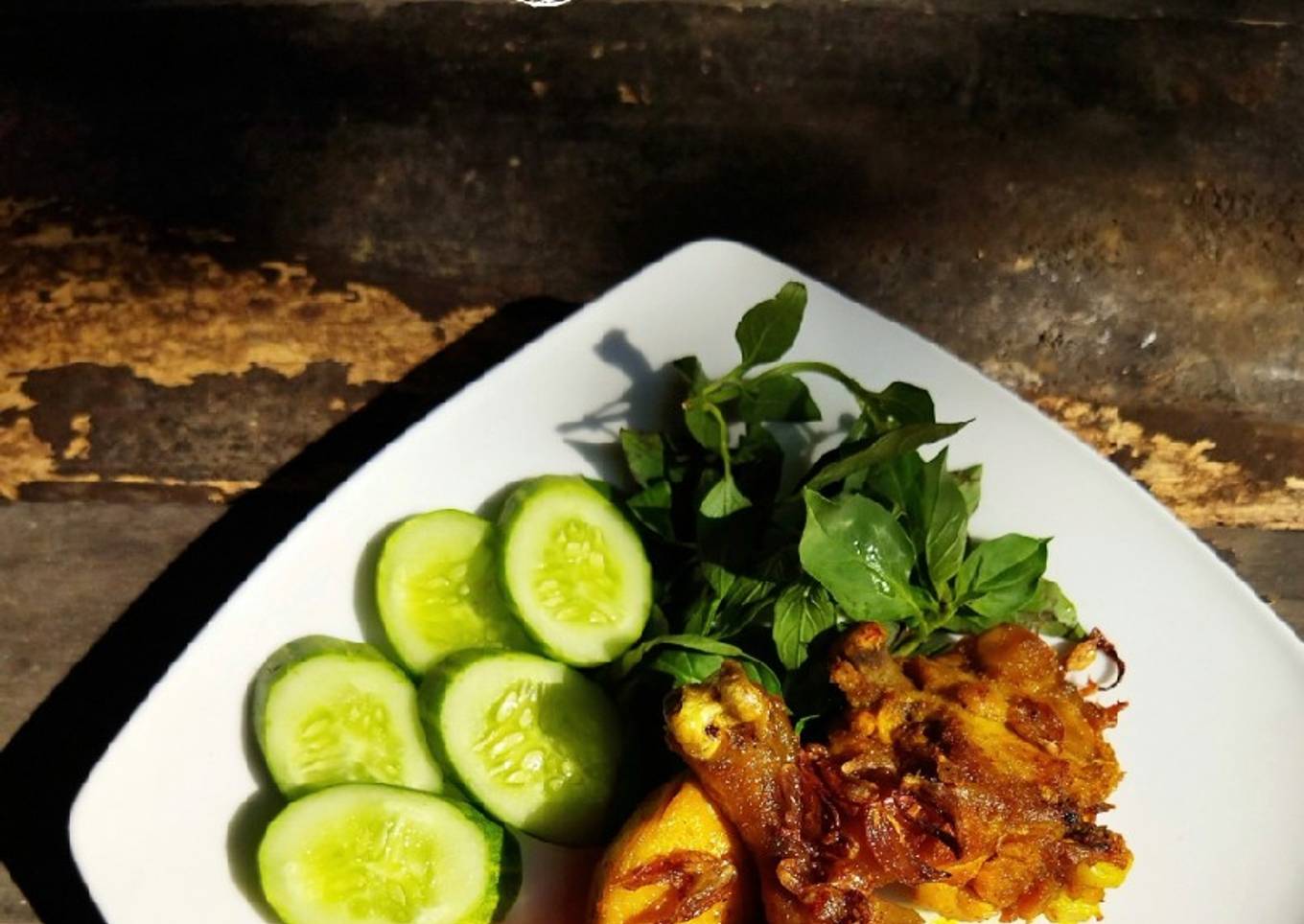 Ayam Goreng Kuning Simpel
