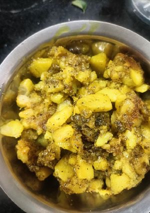 பெப்பர் உருளைக்கிழங்கு ஃப்ரை(pepper potato fry recipe in tamil) செய்முறை முக்கிய புகைப்படம்