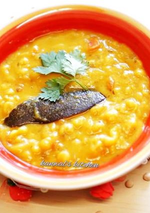 A picture of Manipuri mangal ootti curry.