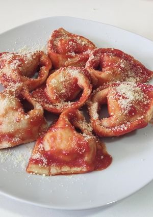 Una foto de Tortelloni de pollo