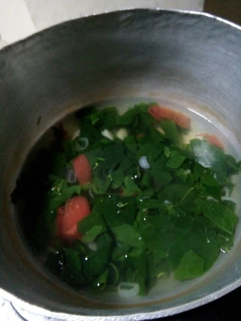 Cara Mudah Membuat Resep  Sayur bening daun katuk ala mamaku.. yang Menggugah Selera, Lezat