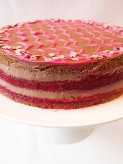 Málnás csokitorta recept fotója
