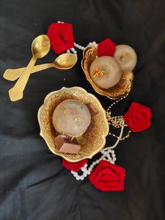 ચીકુ ચોકો આઇસ્ક્રીમ(chiku icecream in Gujarati) રેસીપી મુખ્ય ફોટો
