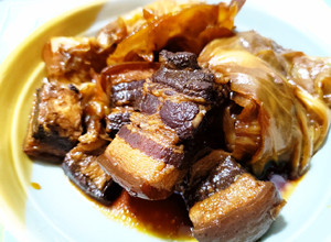 (電鍋一鍵到底)高麗菜滷肉 的食譜成品照片