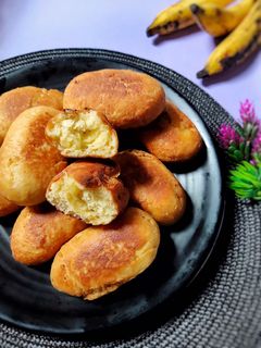 Foto resep Wadai Untuk" Pisang No Ulen aka roti goreng isi Pisang