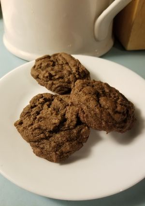 A picture of Double chocolate chip cookies.