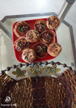 A picture of Vanilla cup cakes soungi and soft.