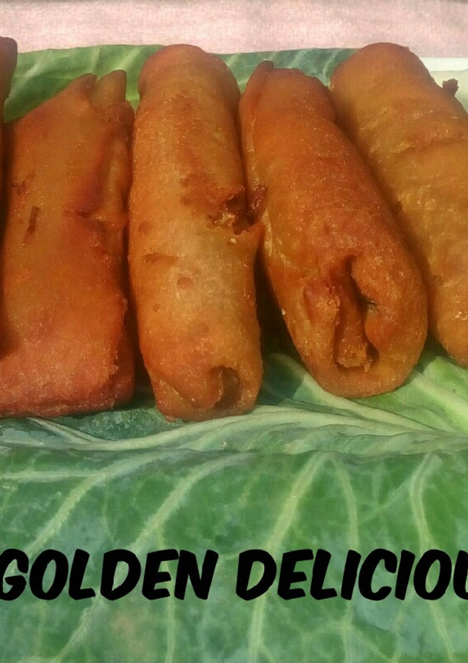 A picture of Bread spring rolls.