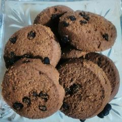 A picture of Chocolate chips cookies.