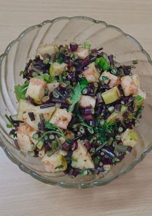 A picture of Radish pod and guava salad.