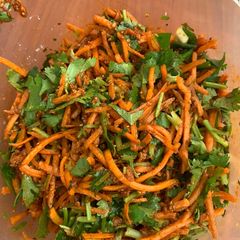 A picture of Carrot Pickle.