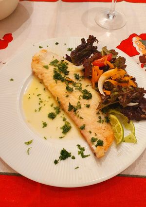 Una foto de Lenguado a la meunière