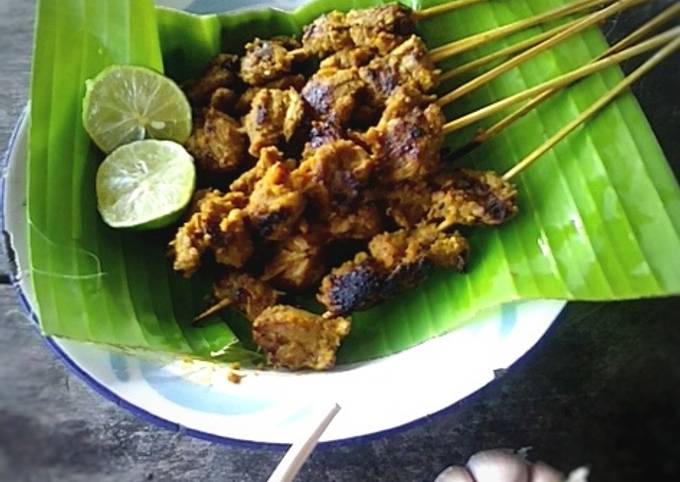 Wajib coba! Cara termudah bikin Sate Bakar Bumbu Rujak sajian Hari Raya dijamin nikmat