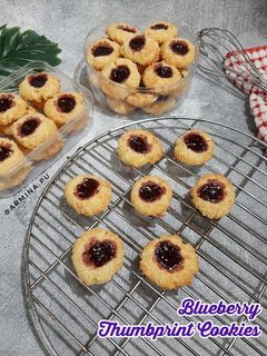 Foto resep Blueberry Thumbprint Cookies