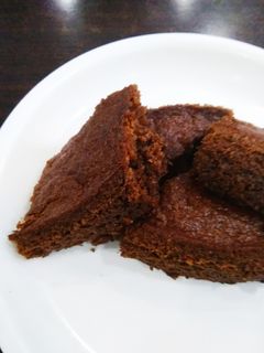बोर्नविटा चॉकलेट ब्राउनी (Bournvita chocolate brownie recipe in hindi) रेसिपी मुख्य फोटो