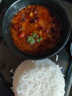 राजमा चावल (Rajma chawal recipe in hindi) रेसिपी मुख्य फोटो