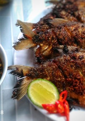 Foto resep Ikan bawal goreng, sambel kecap