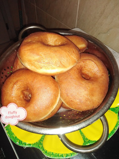 A picture of Fluffy doughnut.