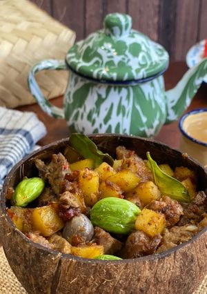 Foto resep Sambal Goreng Ati Rempelo, Kentang & Pete ala Tiger Kitchen