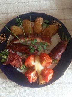 Sült császár, sült újburgonyával, sült zölségekkel. Lm. Gm recept fotója