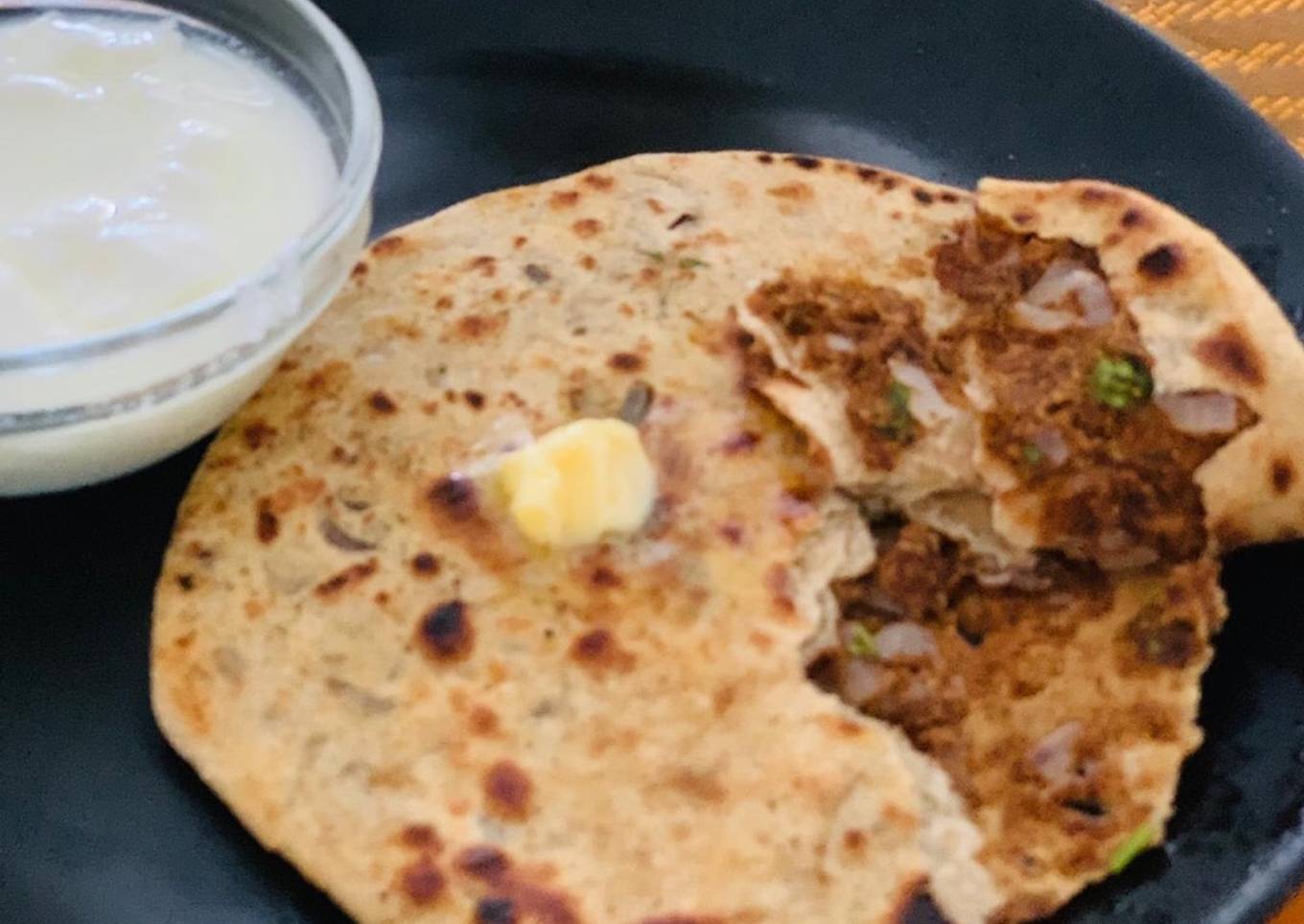 Besan and Pyaz paratha