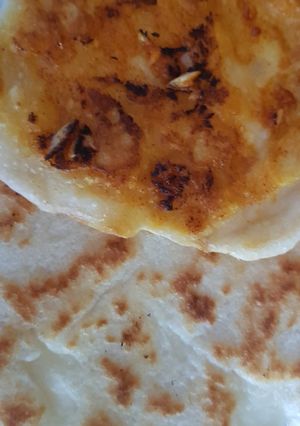 A picture of Sourdough discard flatbreads.