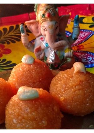 মোতিচুরের লাড্ডু (motichur ladoo recipe in Bengali) রেসিপির প্রধান ছবি