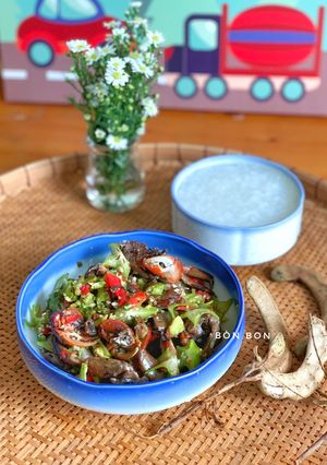 Hình của món Ba Khía Trộn Me Non Khế Chua.