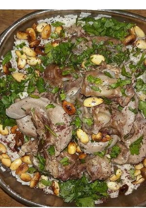 صورة لوصفة فتة لسانات ع طريقتي