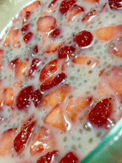 A picture of Sweet Strawberry Chia Milk Sorbet / Fruit Dessert.