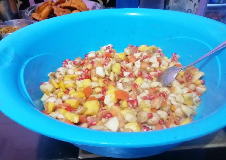 Simple Way to Make Homemade Hyderabadi Fruit Chaat Bowl