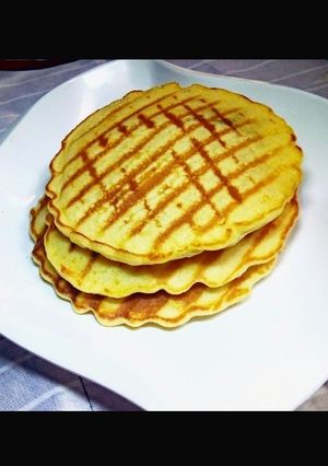 A picture of Buttermilk pancake.