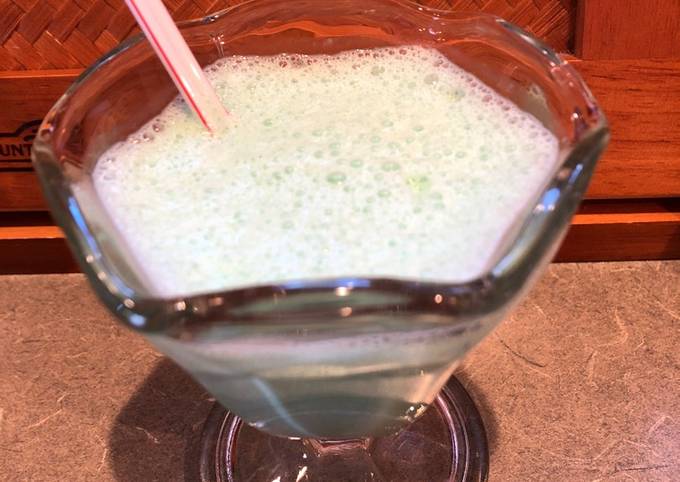 Recipe of Award-winning Shamrock ☘️ Shake