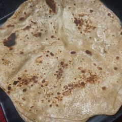 A picture of Simple Paratha.