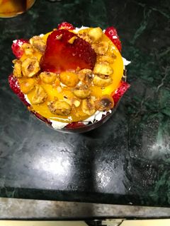 صورة لوصفة كاس كنافة بالكريمة اللباني والفاكهه