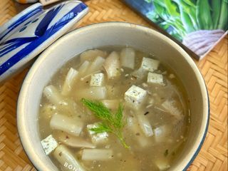 Súp Măng Tây Trắng Nấm Tuyết Chay