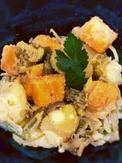 A picture of Potato and sweet potato salad.