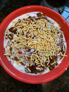 A picture of Chatpata aloo chaat.