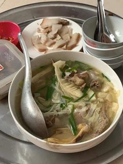 Hình của món Canh măng vịt.
