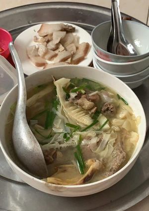Hình của món Canh măng vịt.