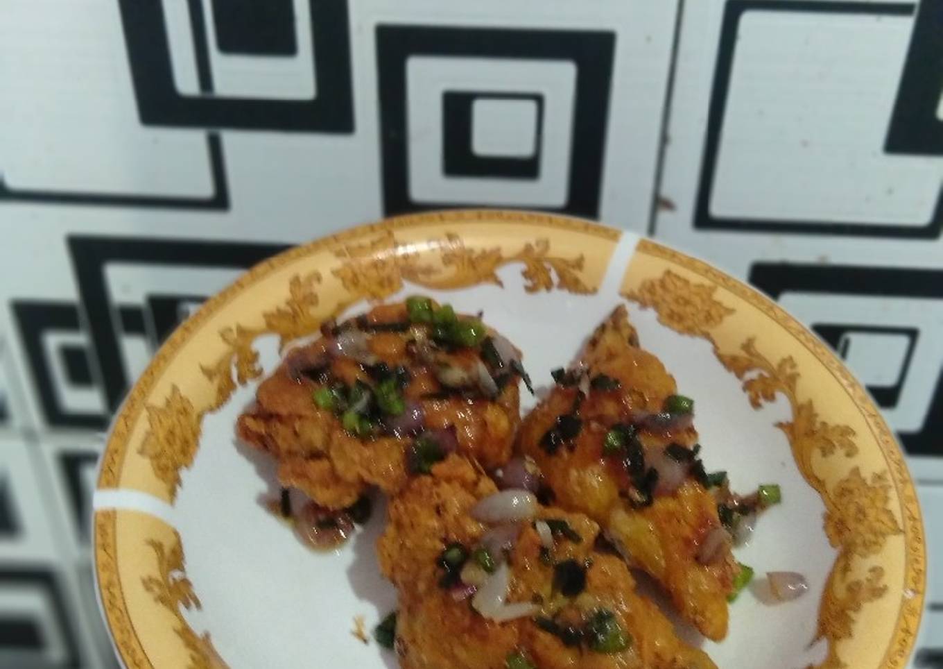 Ayam goreng sambal bawang