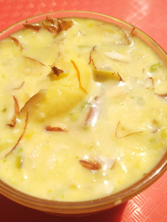 ரசமலாய் (Rasamalai recipe in tamil) செய்முறை முக்கிய புகைப்படம்