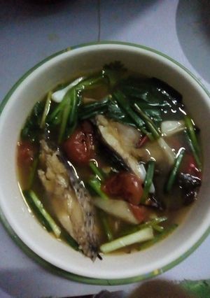 รูปของ ต้มยำปลานิลใส่เห็ดฟาง
