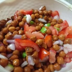 A picture of Black chana chat.