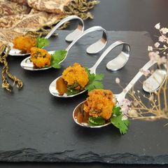 A picture of Dhal fritters "Gato piment".