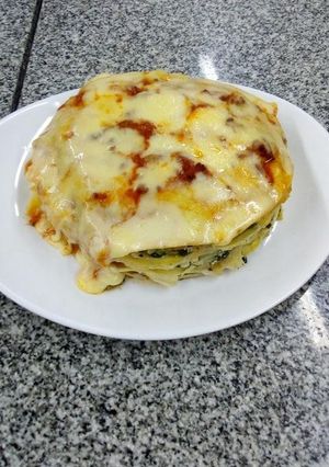 Una foto de Lasaña de crepes