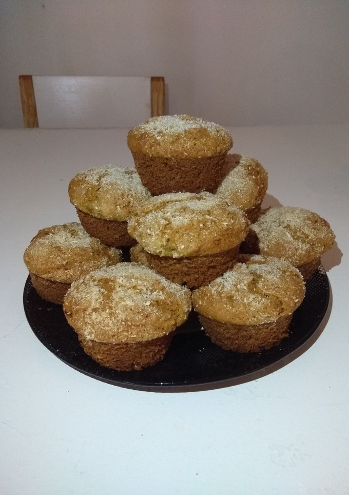 Una foto de Muffins integrales de naranja veganos