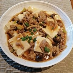 A picture of Minced Pork with Tofu.