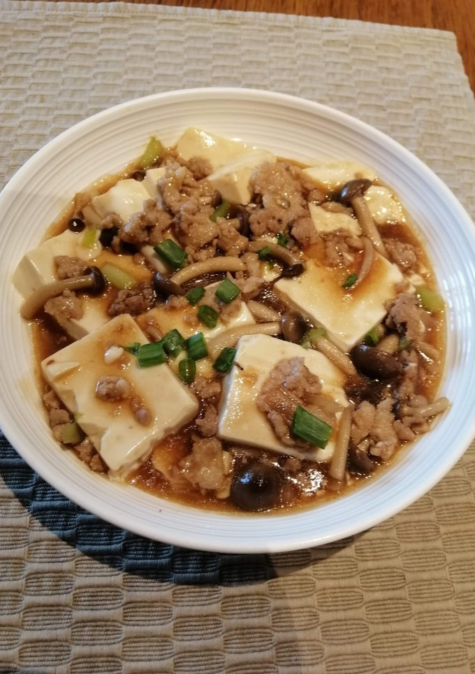 A picture of Minced Pork with Tofu.