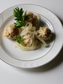 Una foto de Albóndigas al vino blanco